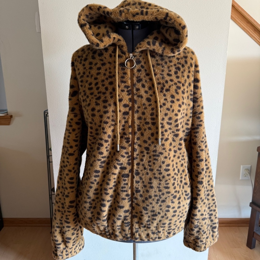 White Birch Soft Faux Fur Tan w/ Black Leopard Print  Zip-up Hoodie Jacket, 3X